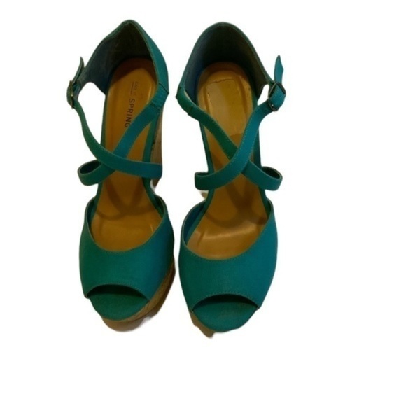 Call it spring Wedges - Picture 2 of 6